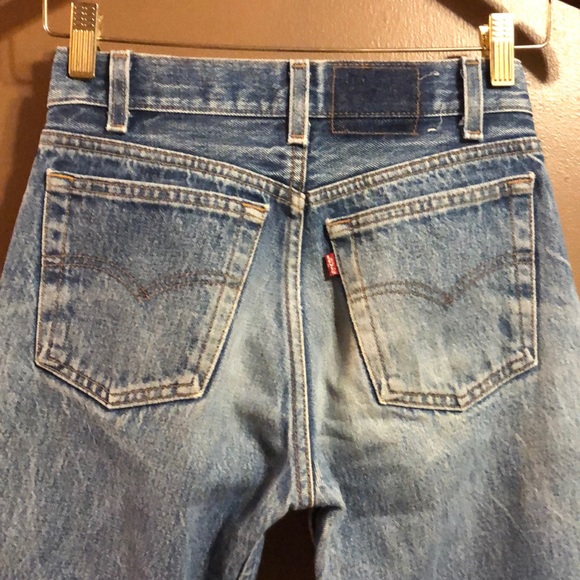 🌺SOLD ON EBAY🌺Vintage red tab 701 Levi’s jeans - Picture 2 of 8